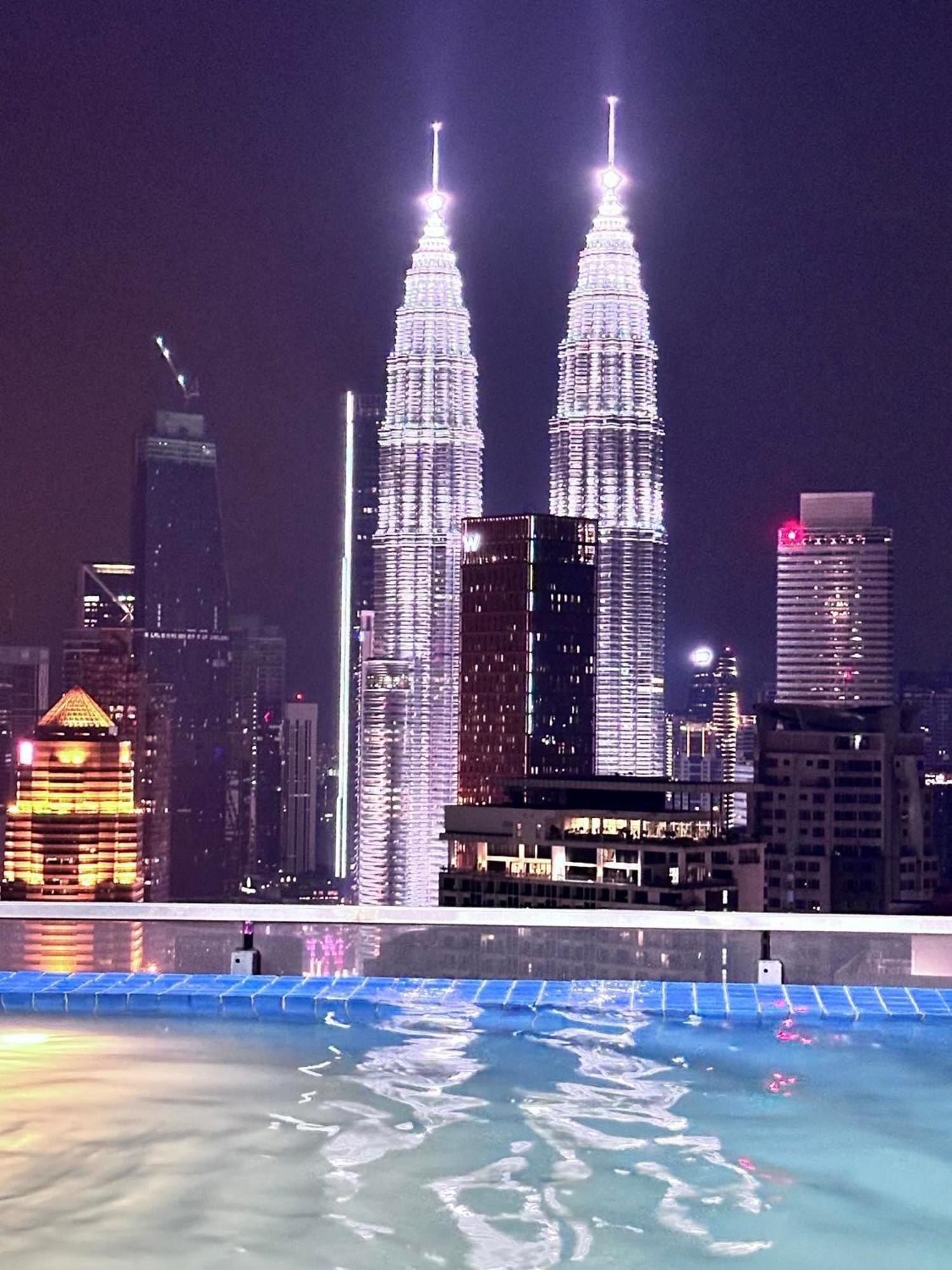 The Luxe Infinitum At Kl Malaysia — Photos 3